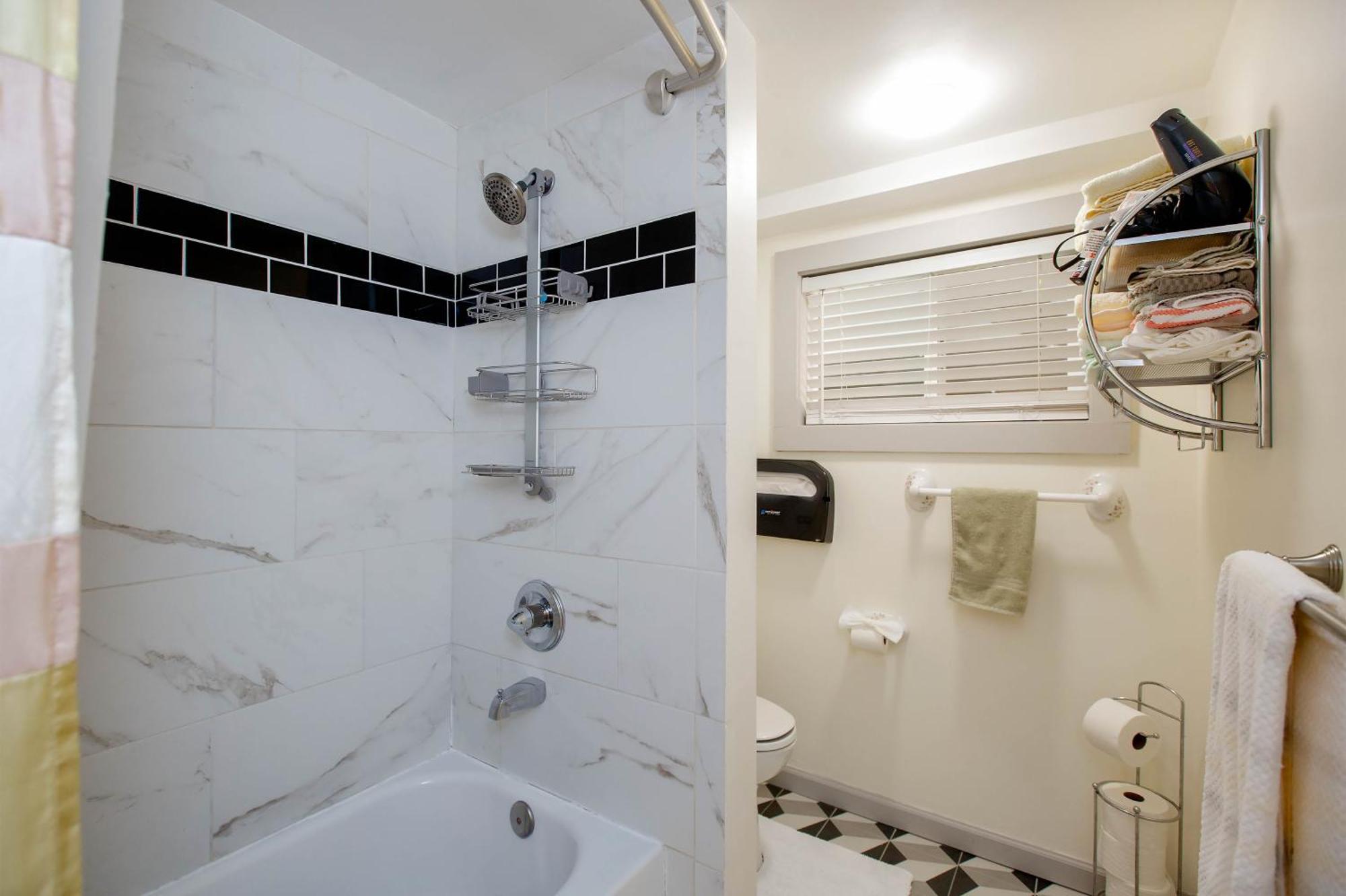 Alameda 2 Bedroom 2 Ba Apt, Ac, 3 Blocks To Beach & Shopping Center & Free Parking Eksteriør billede
